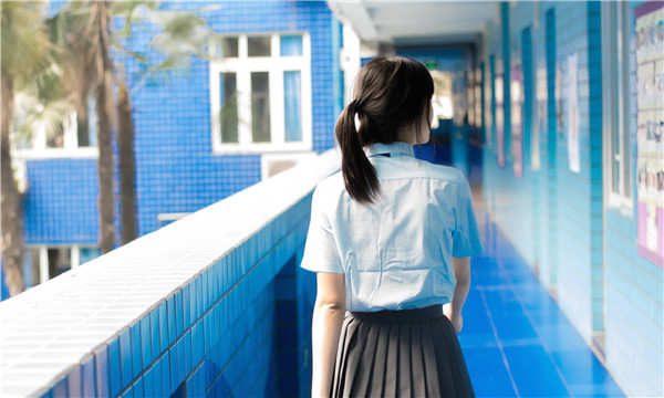 黄冈如何找到一个可以帮助我生孩子的女人？